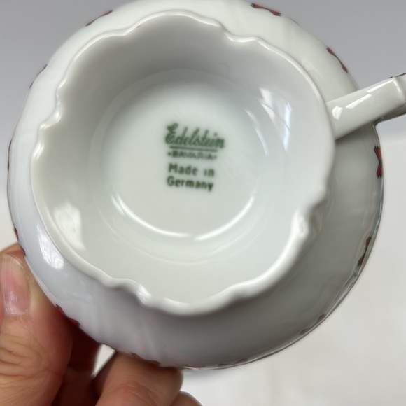 Vintage Ukrainian print tea cup and saucer by “ Edelstein” Germany - Picture 6 of 8